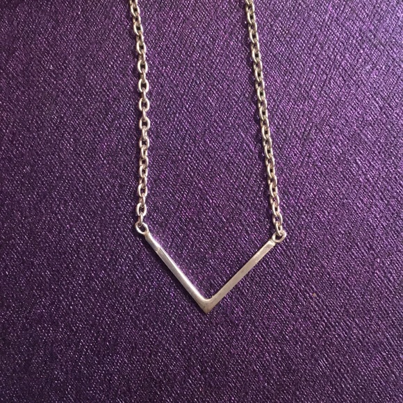 grivani Jewelry - Grivani V silver necklace